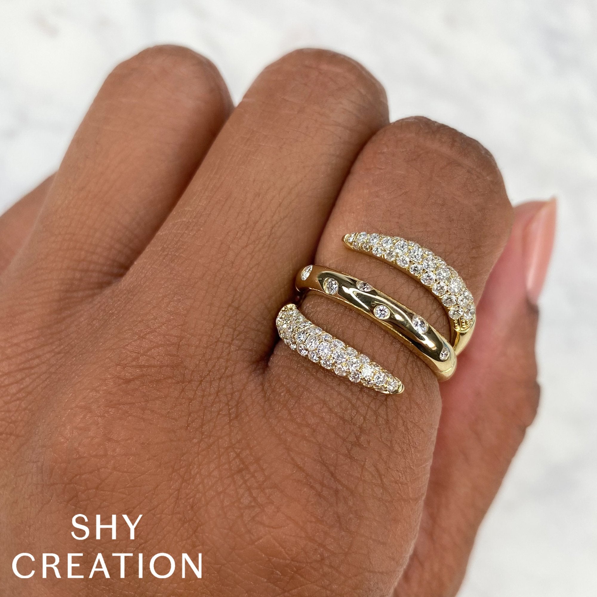 Shy Creation Diamond Fashion Ring