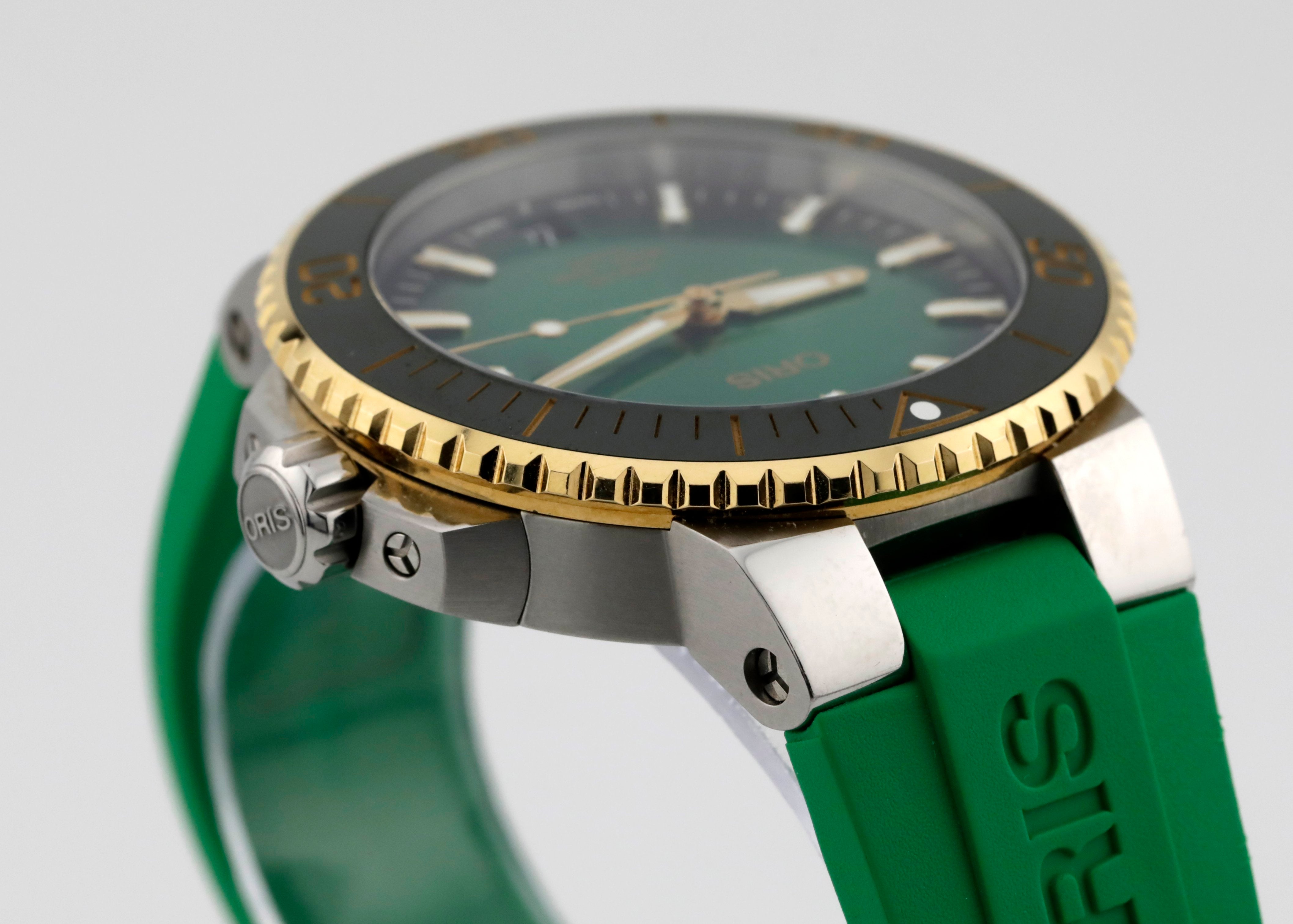 Pre Owned Oris Aquis two tone Ref# 01 400 7769 6357
