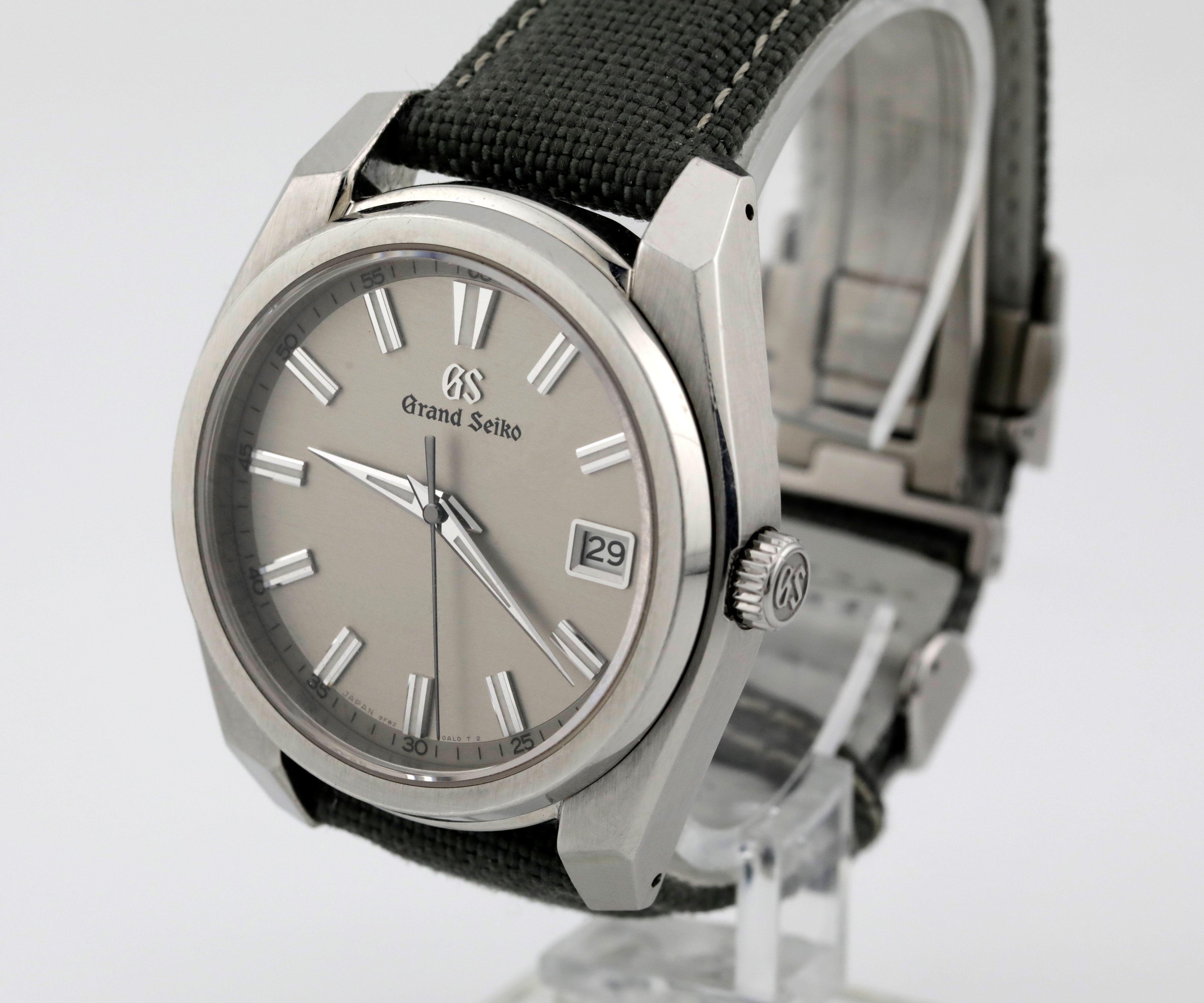 Pre Owned Grand Seiko Sport Collection, Quartz ref. SBGV245