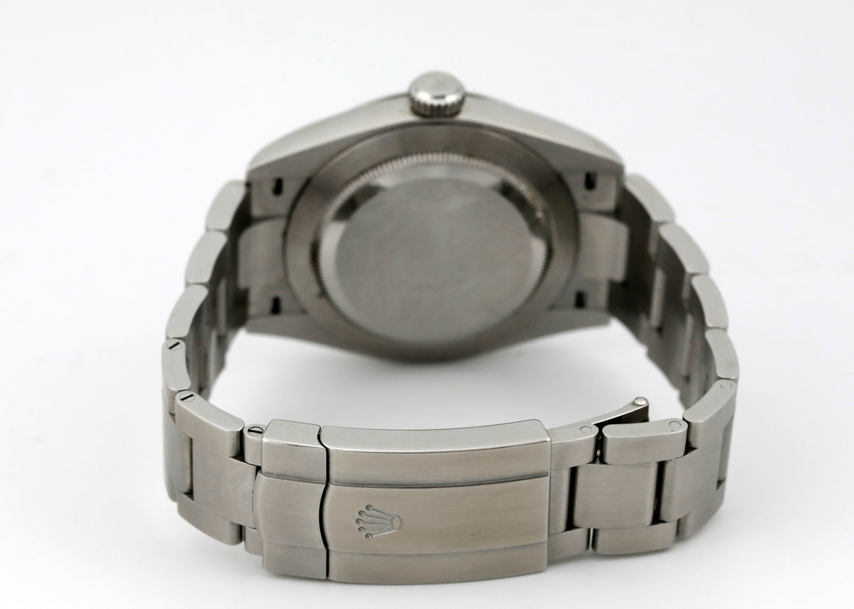 Pre Owned Rolex Oyster Perpetual 41, beige dial, steel bracelet, ref. 134300