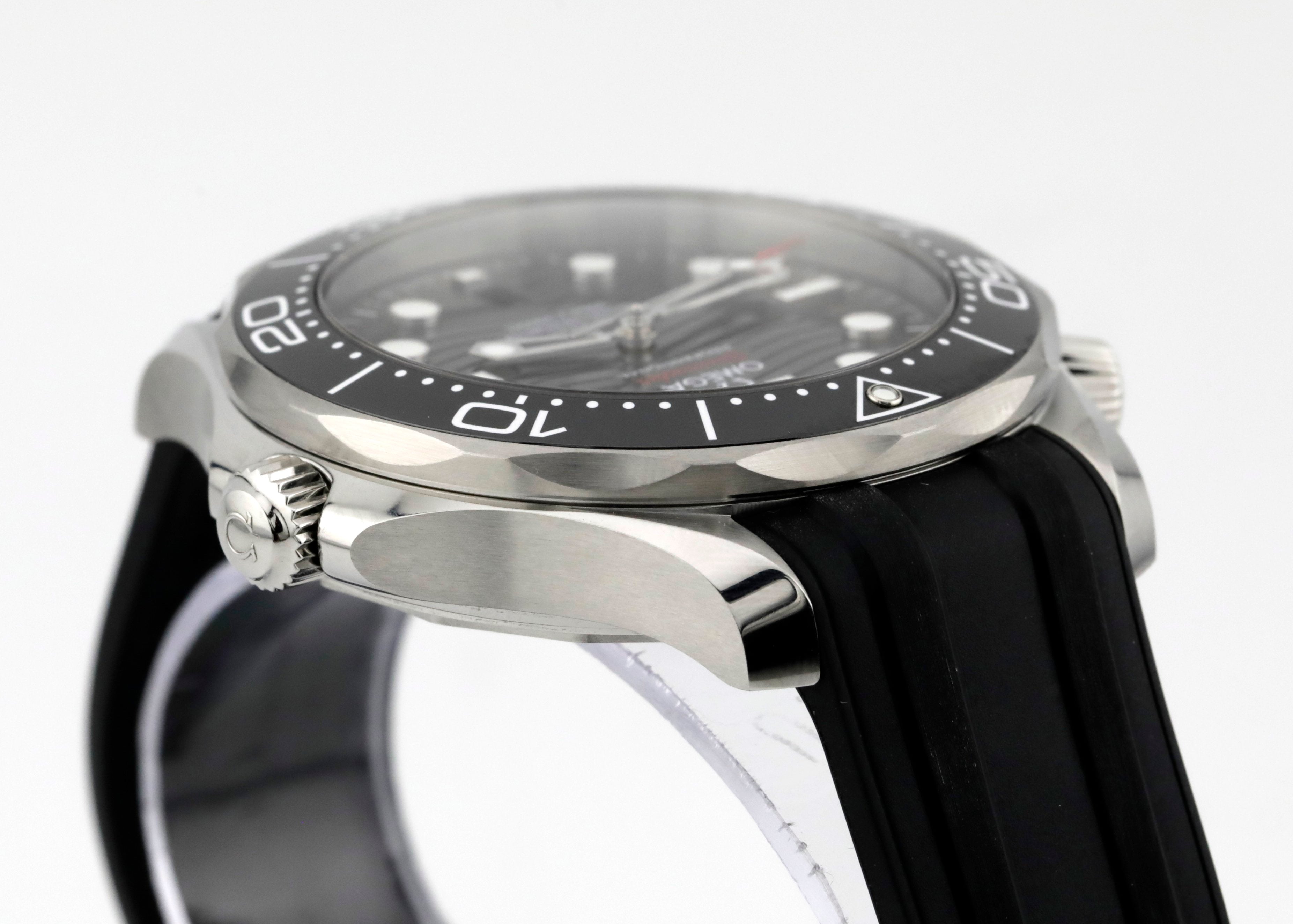 Pre Owned Omega Seamaster Diver 300M Ref# 21032422001001