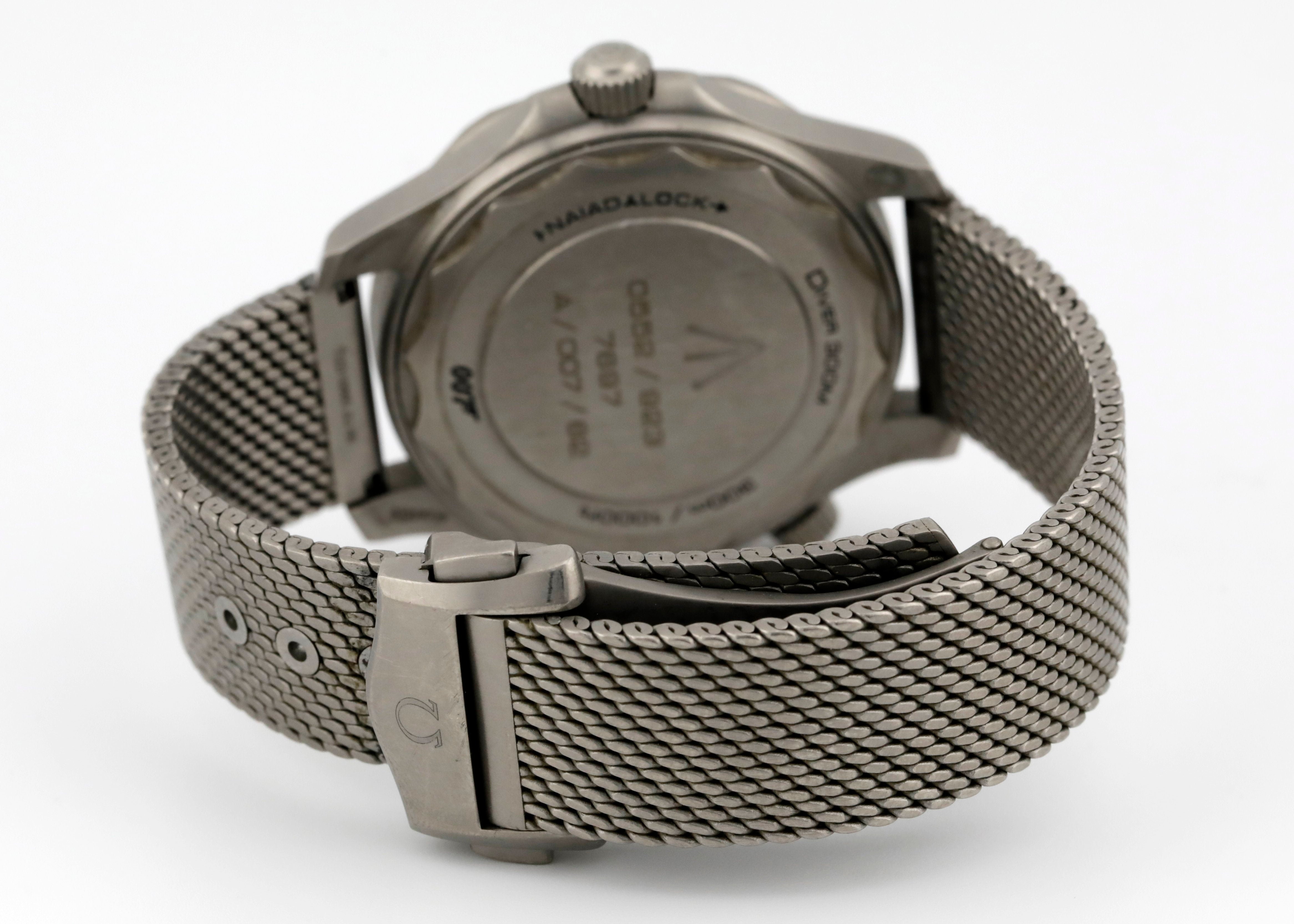 Pre Owned Omega Seamaster Diver 300m James Bond 007 Ref# 21090422001001