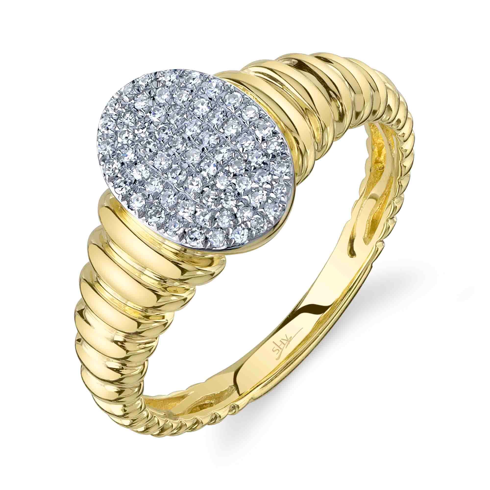 Shy Creation Diamond Ring