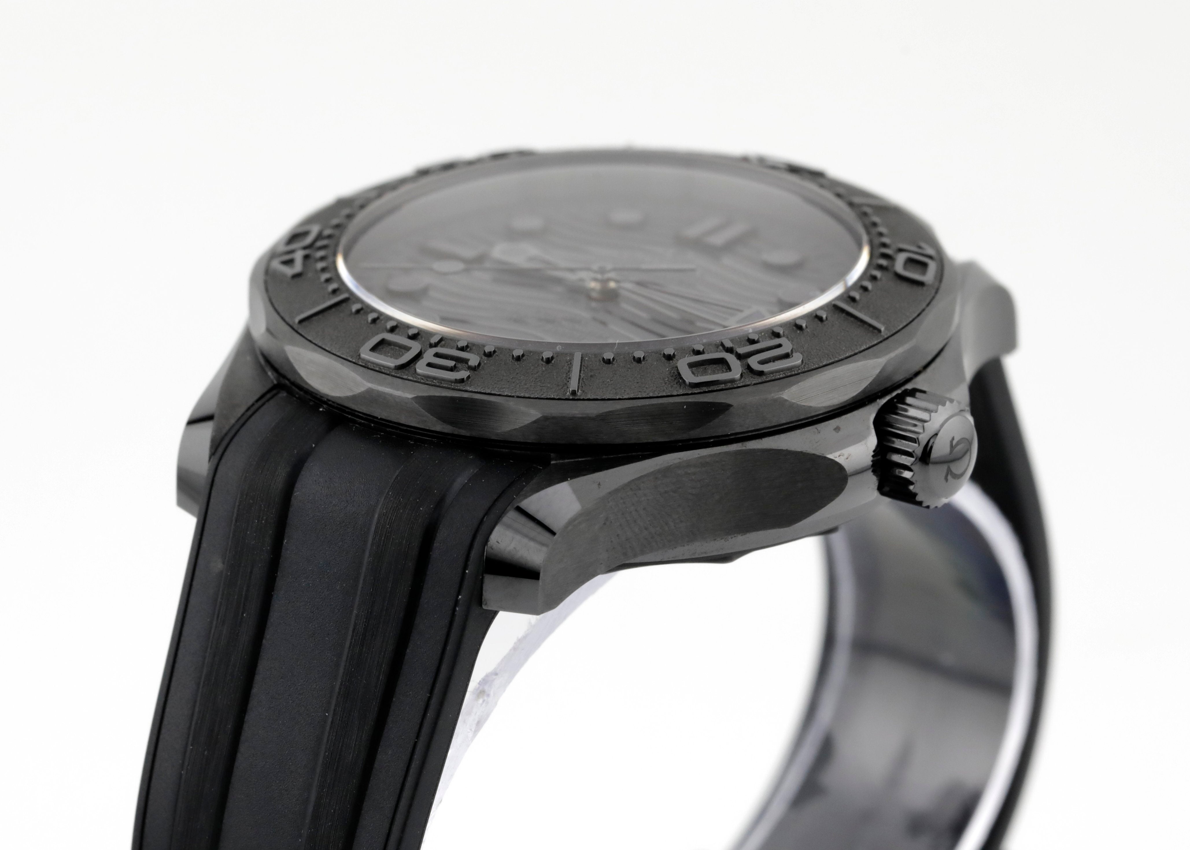 Pre Owned Omega Seamaster Diver 300m Black Ceramic, Ref. 21092442001003