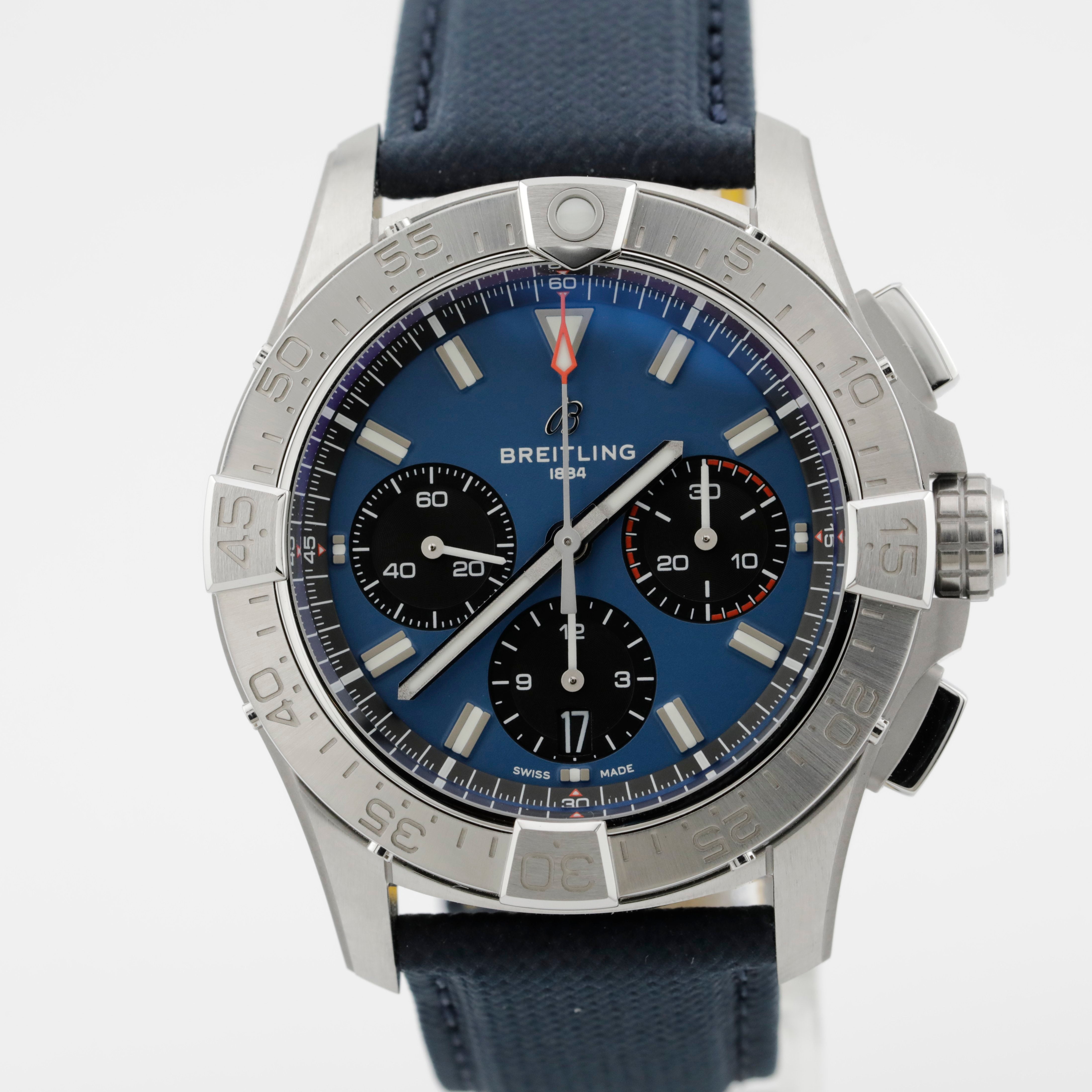 Pre Owned Breitling Avenger Chronograph 42mm ref. AB0146101C1A1