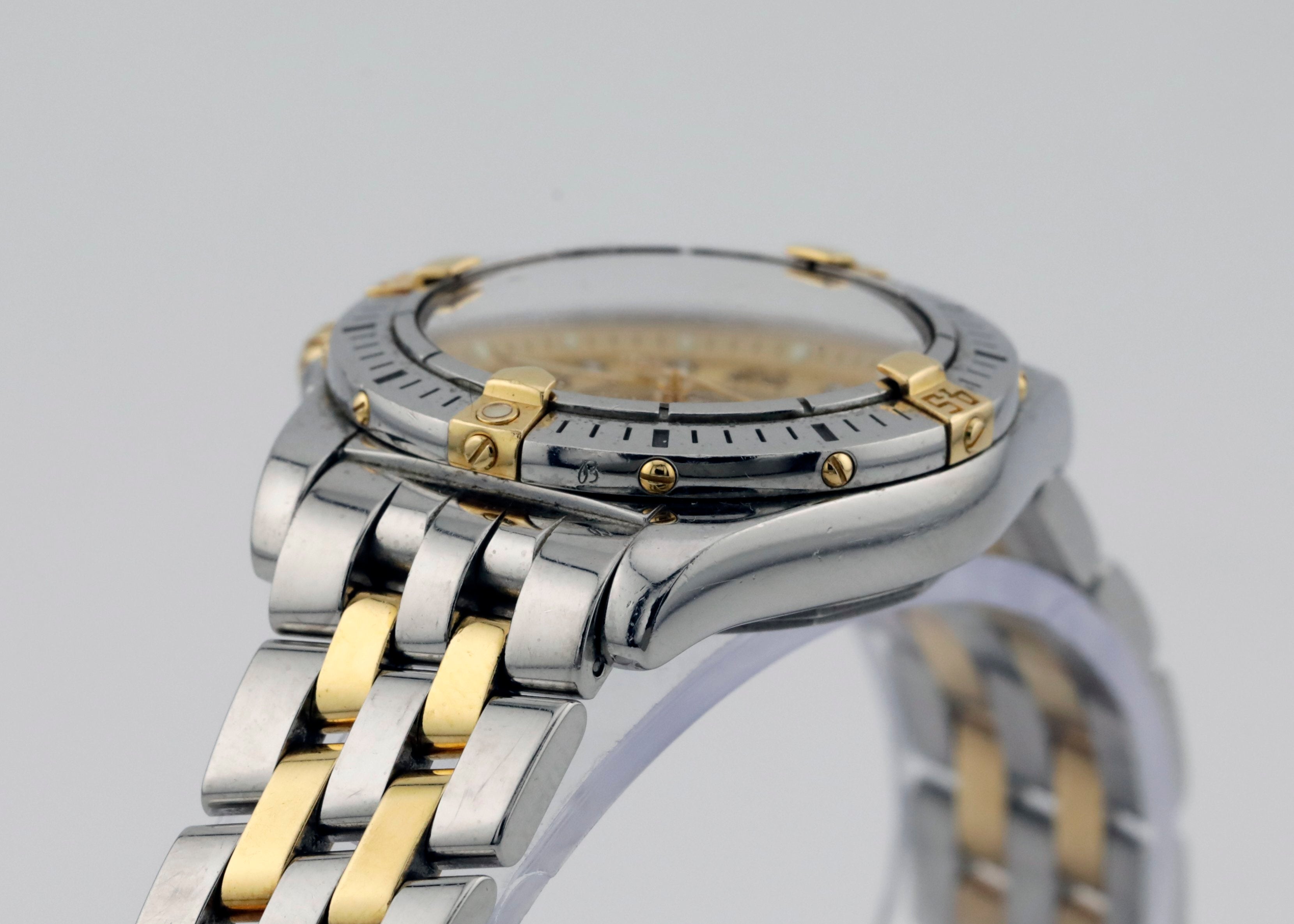Pre Owned Breitling Galatic 32 Ref# C71356