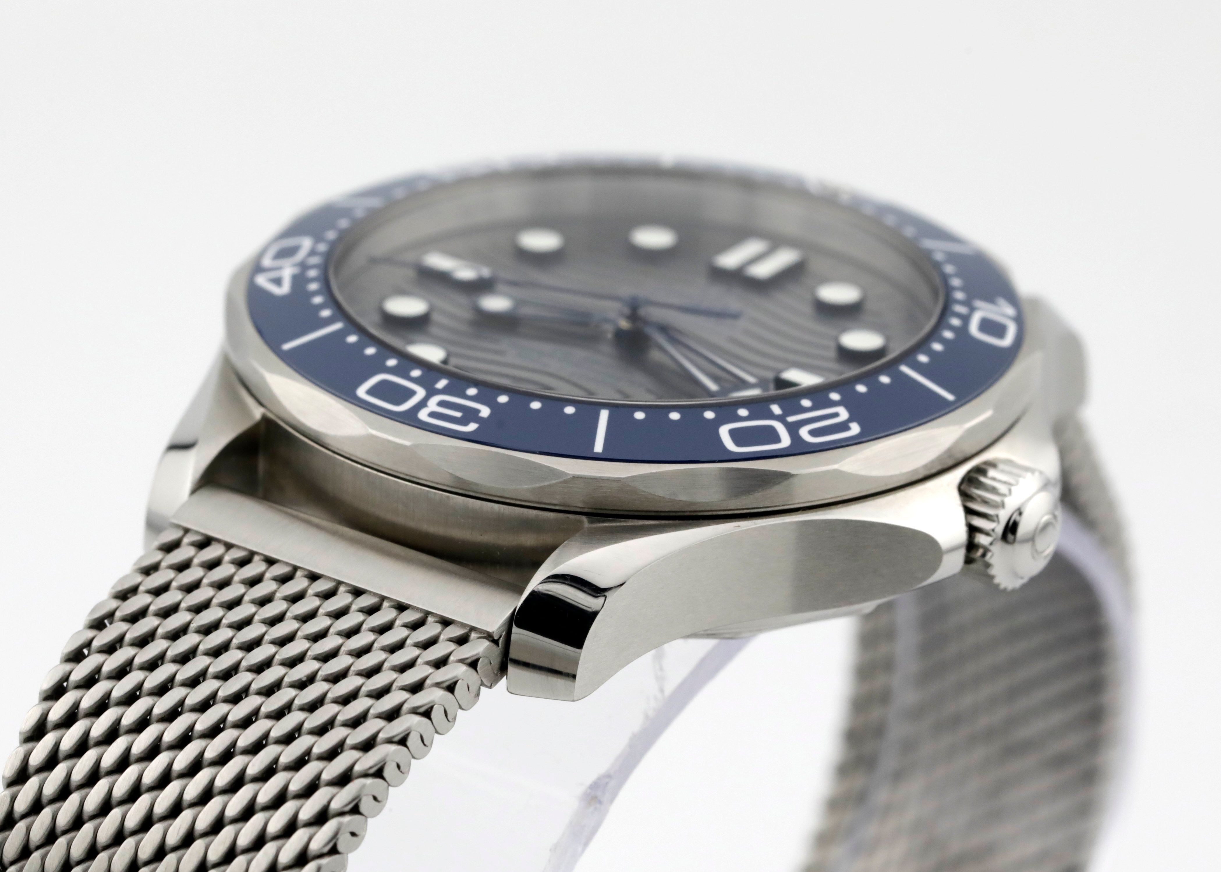 Pre Owned Omega Seamaster Diver 300m Ref# 21032422006001