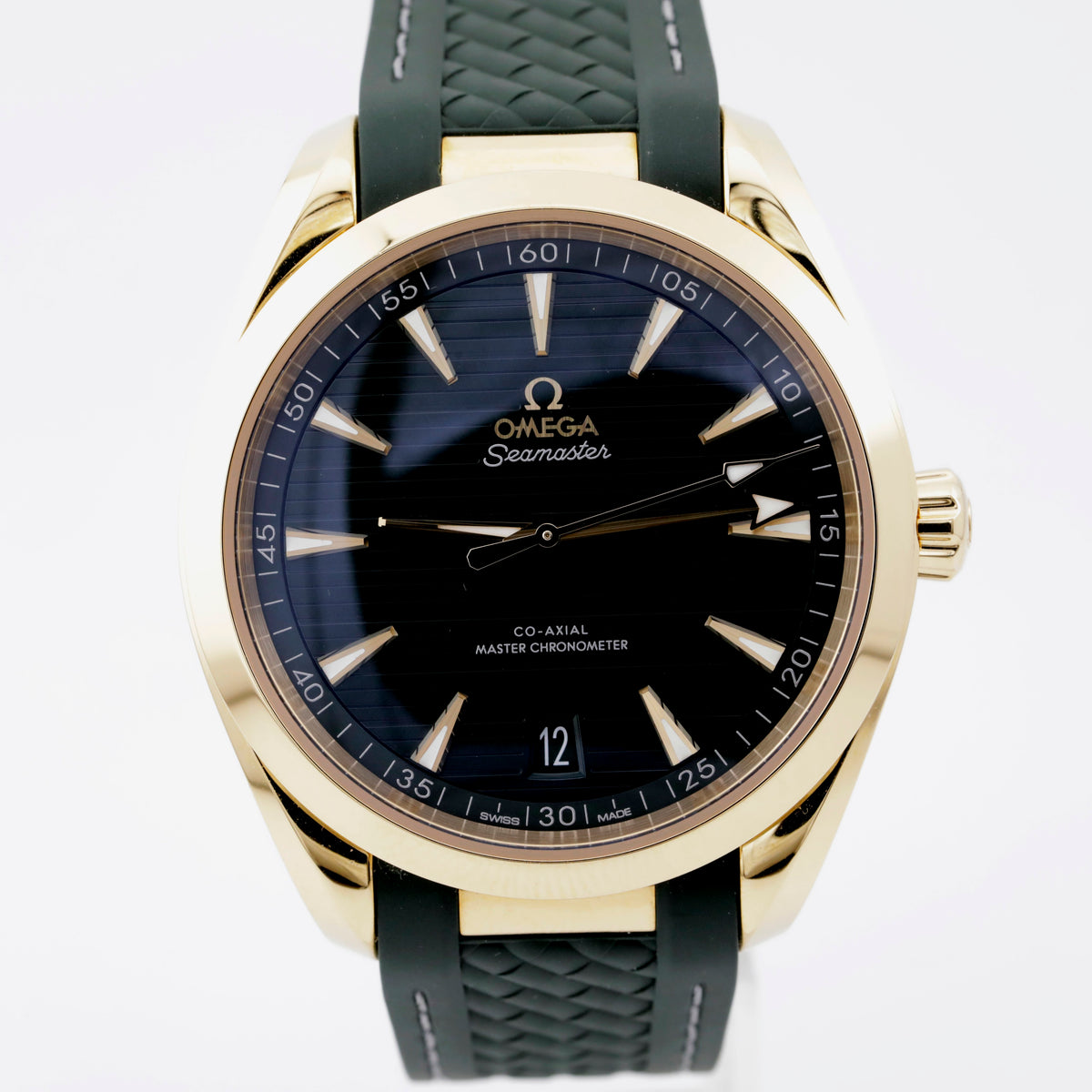 Pre Owned Omega Seamaster Aqua Terra 150m, 41mm, 18k Moonshine Gold, ref. 22052412110001