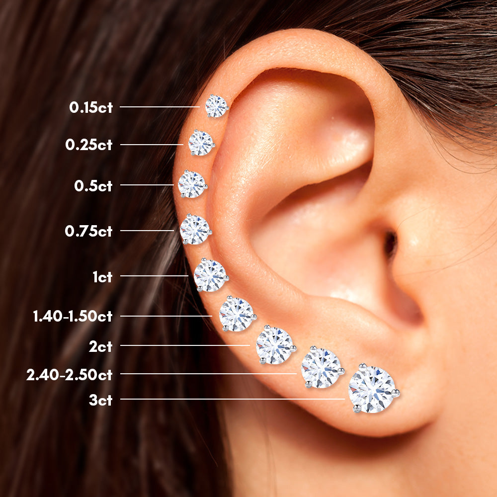 Classic Round Natural Diamond Stud Earrings