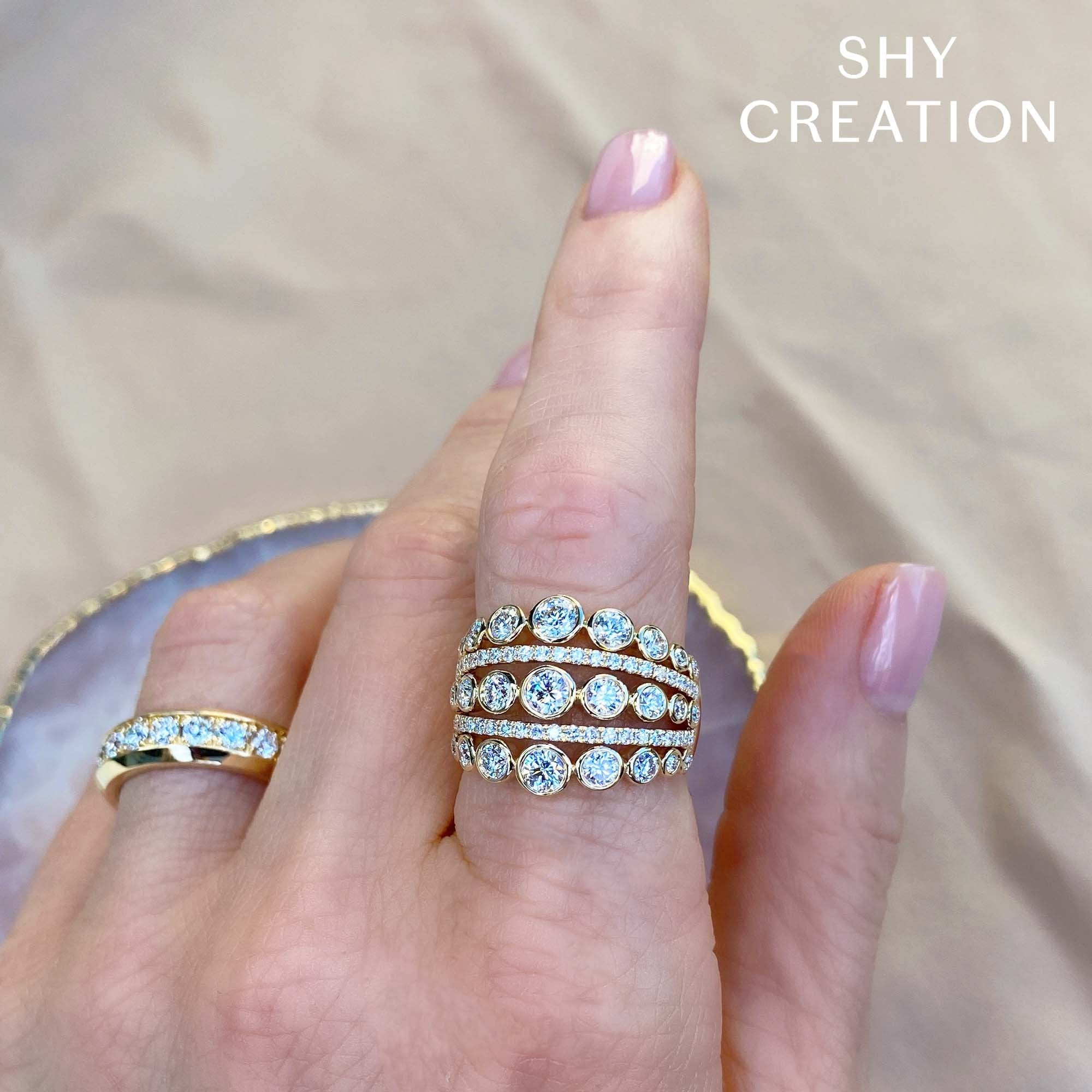 Shy Creation Diamond Fashion Ring