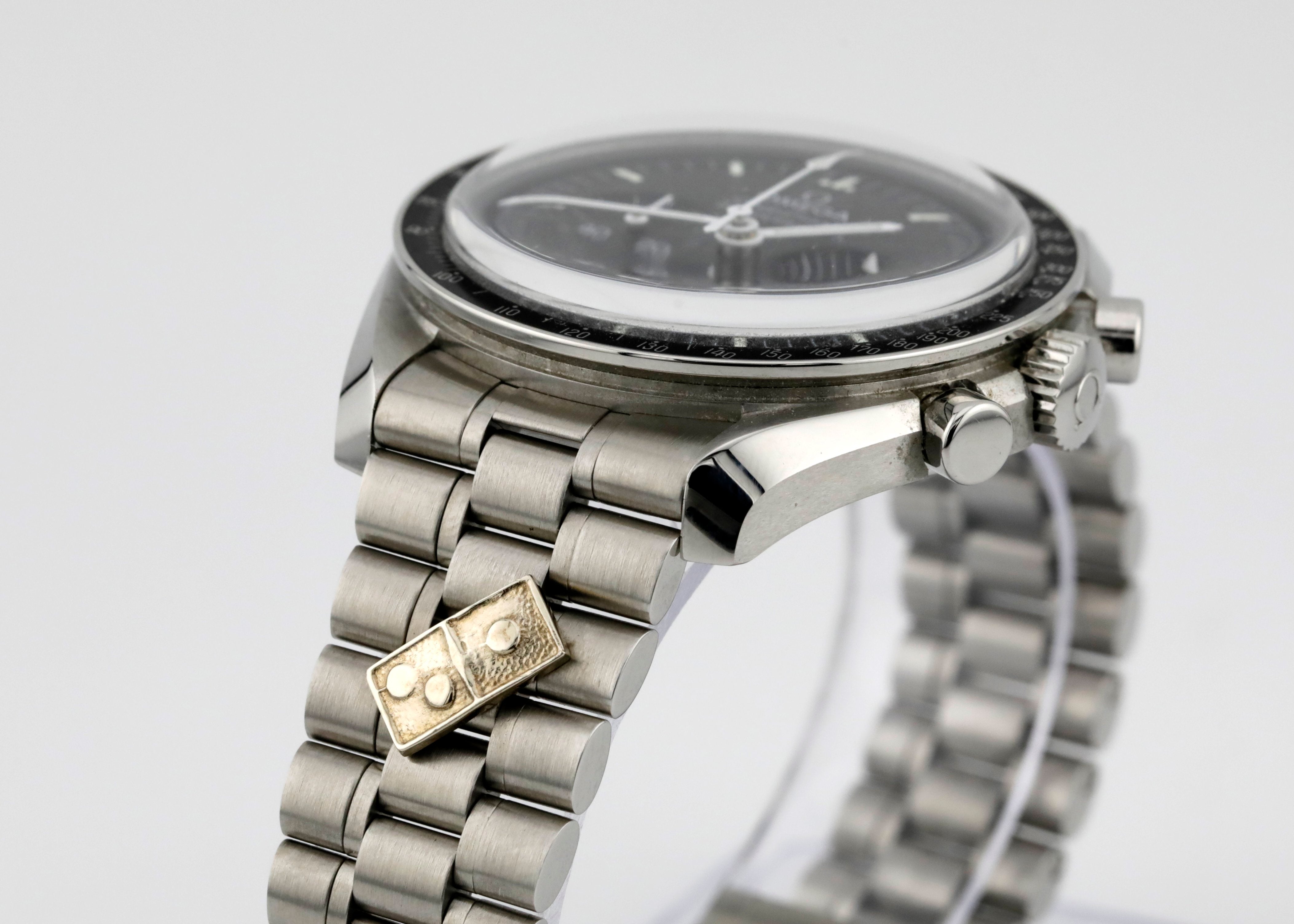 Pre Owned Omega Speedmaster Dominos Pizza Ref# 31030425001001