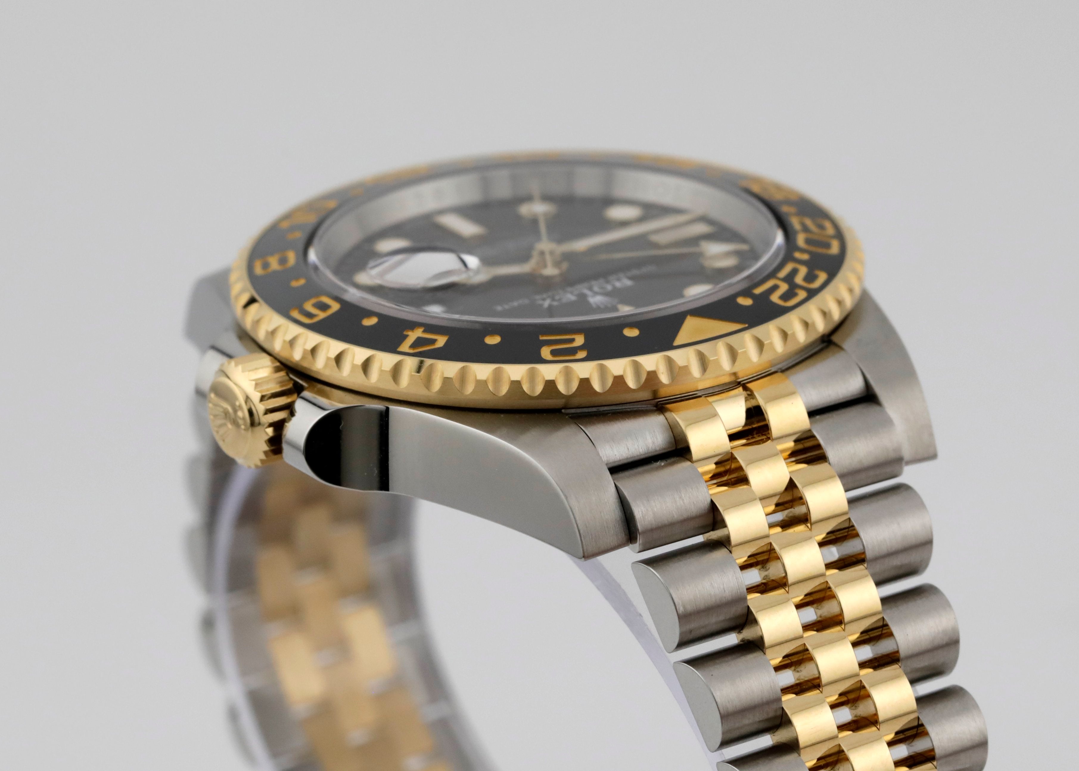 Pre Owned Rolex GMT-Master II Bruce Wayne Ref# 126713GRNR