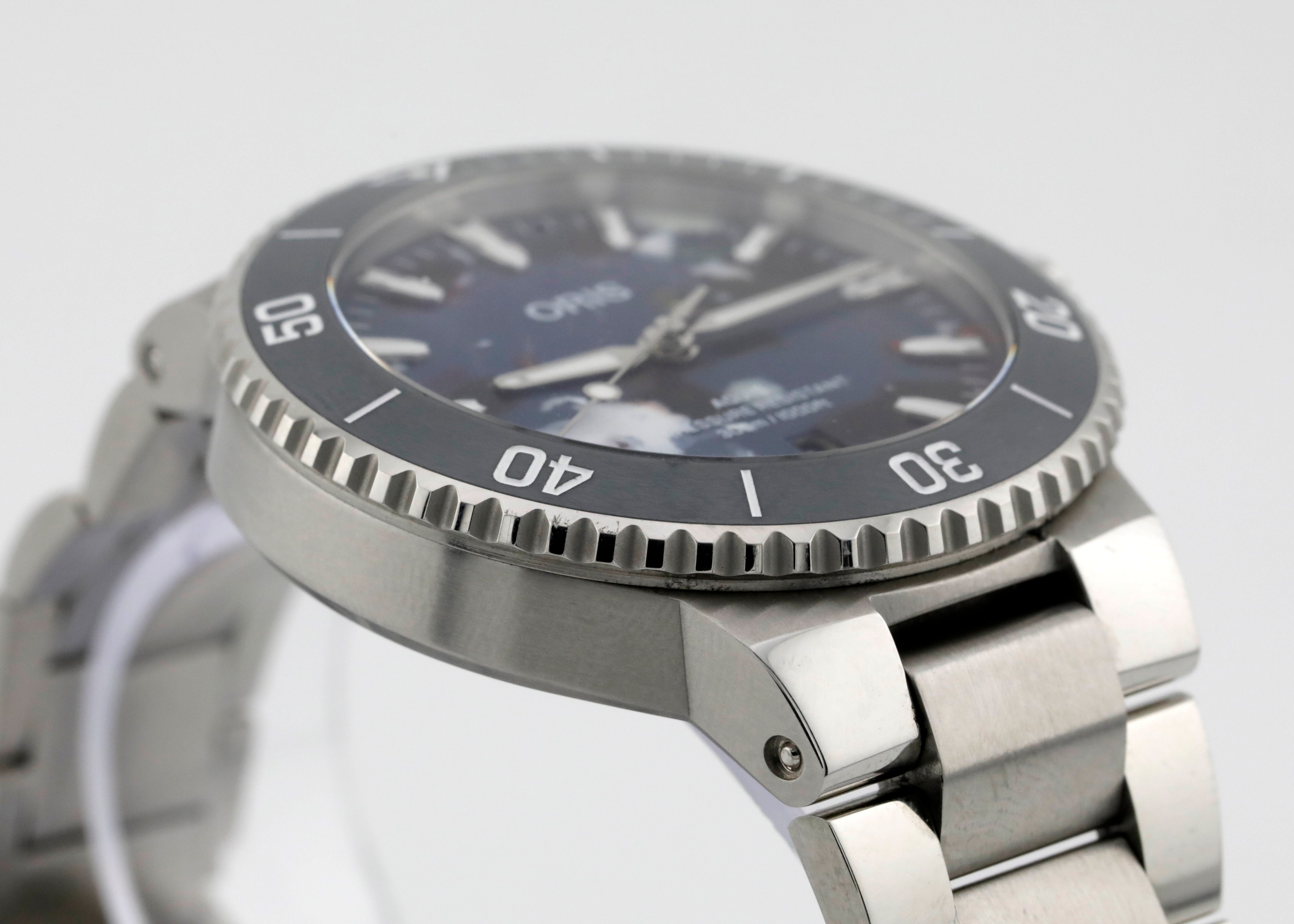 Pre Owned Oris Aquis Date Upcycle Ref# 01 733 7787 4150
