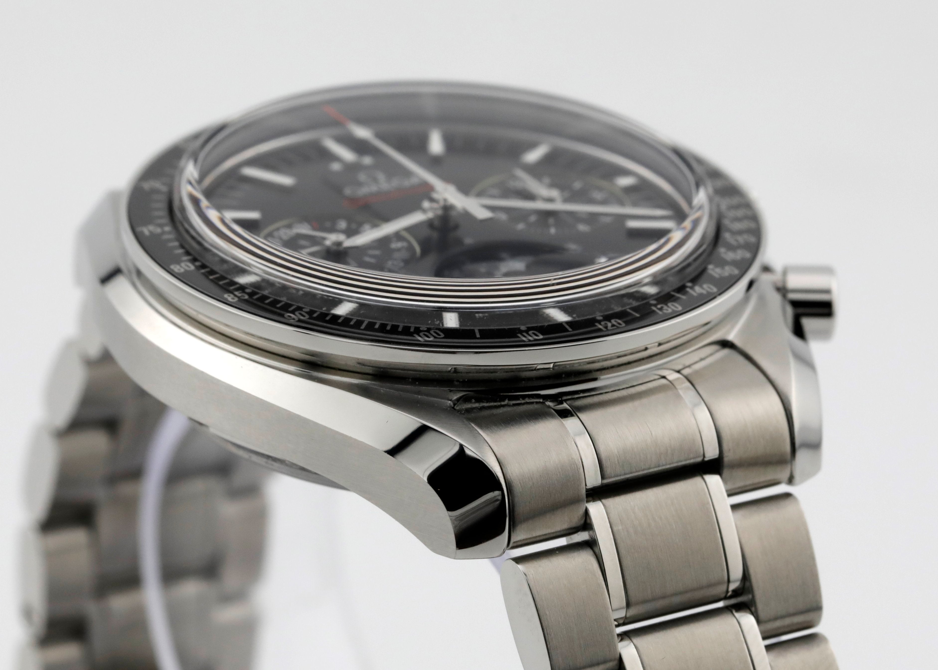 Pre-Owned Omega Speedmaster Moonphase Ref# 30430445201001