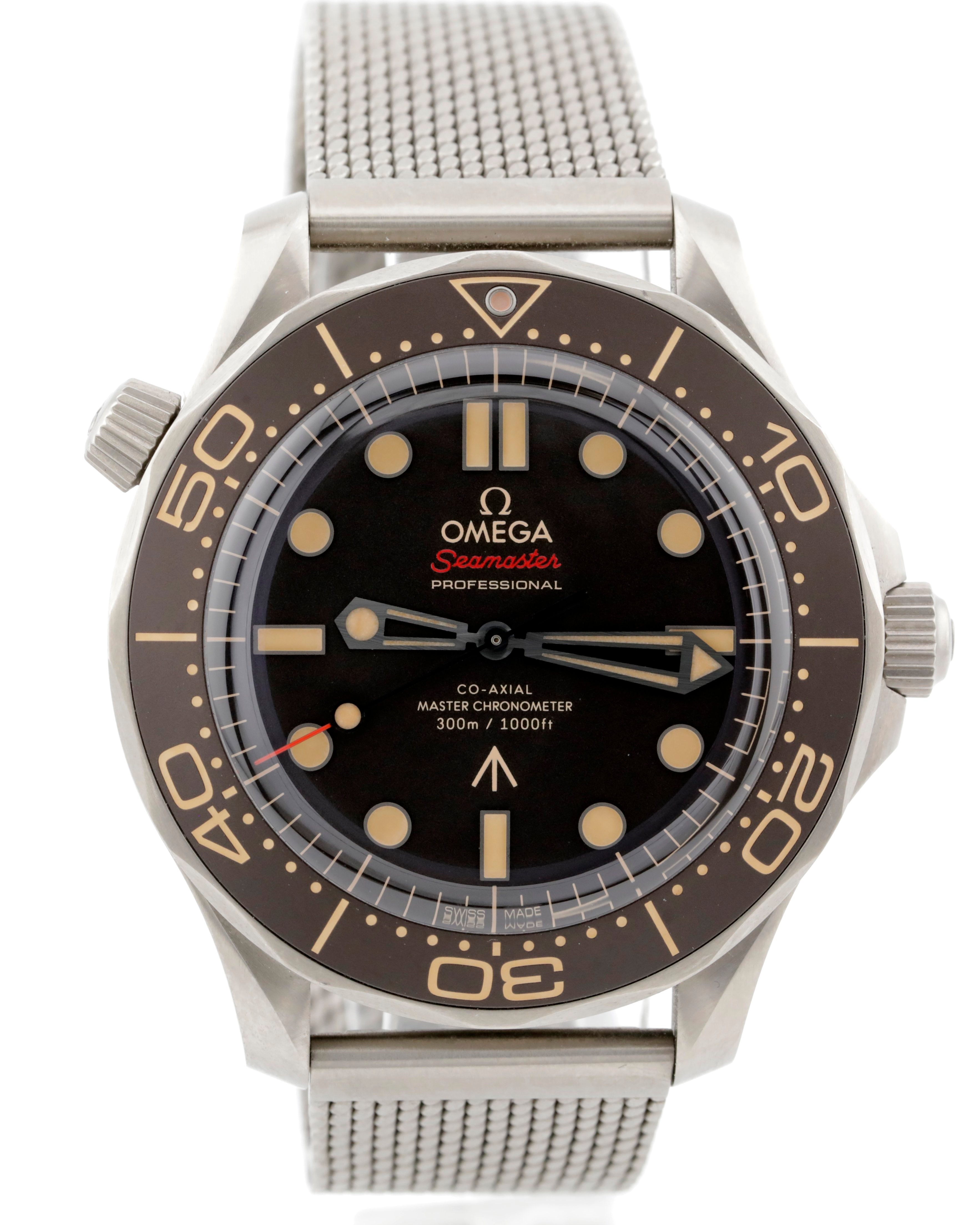 Pre Owned Omega Seamaster Diver 300m 007 Edition ref. 21090422001001