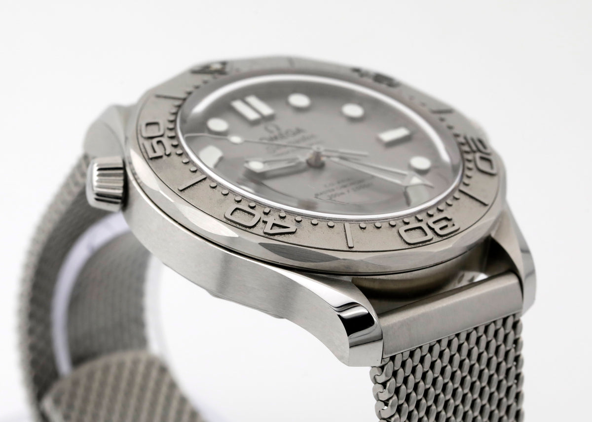 Pre OwnedOmega Seamaster Diver 300m Ref# 21030422006002