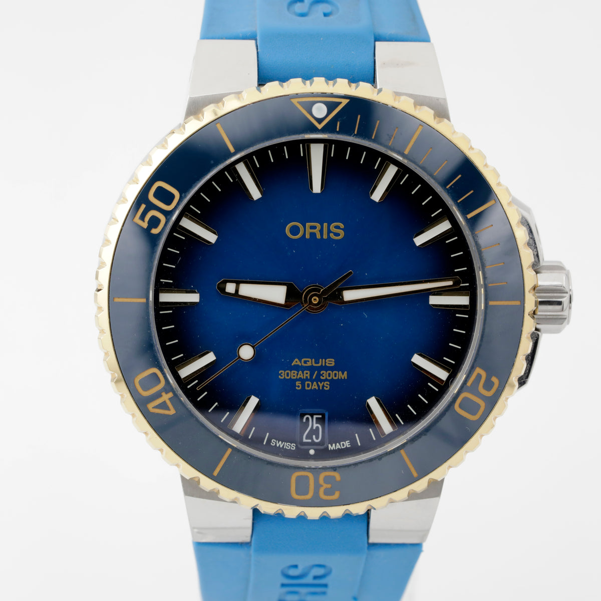 Pre Owned Oris Aquis Date Calibre 400, two tone 18k yellow gold, ref. 01 400 7769 6355-07 4 22 75FC