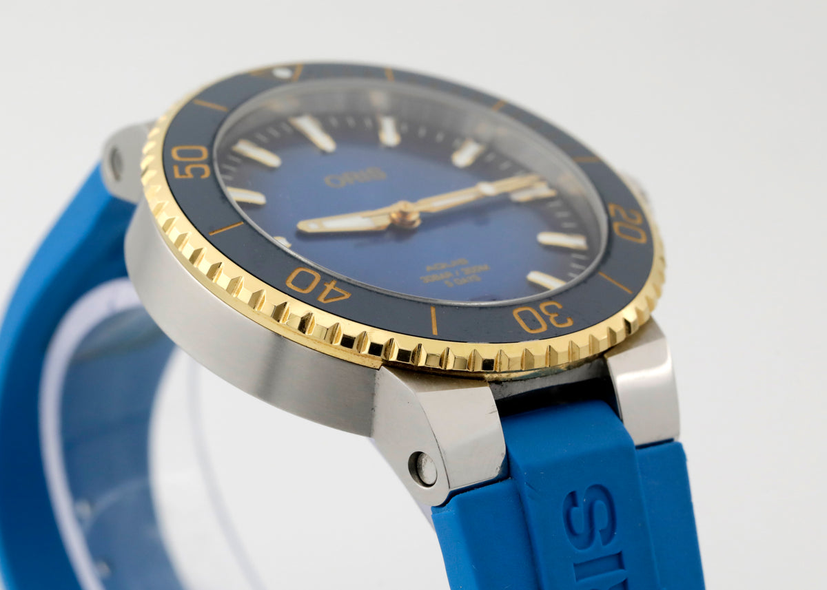 Pre Owned Oris Aquis Date Calibre 400, two tone 18k yellow gold, ref. 01 400 7769 6355-07 4 22 75FC