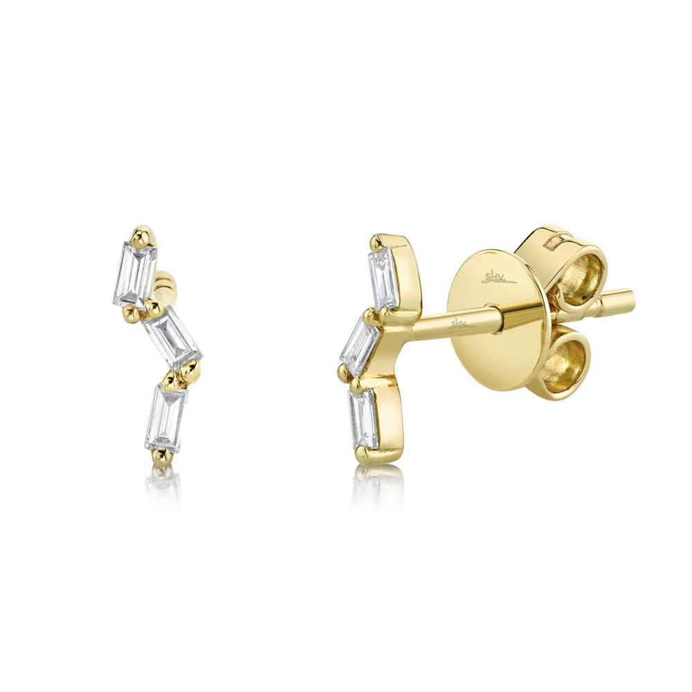 Shy Creation Diamond Stud Earrings
