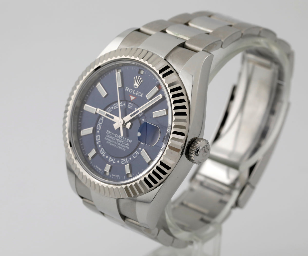 Pre Owned Rolex Sky-Dweller 42mm, blue dial, oyster bracelet, ref. 326934