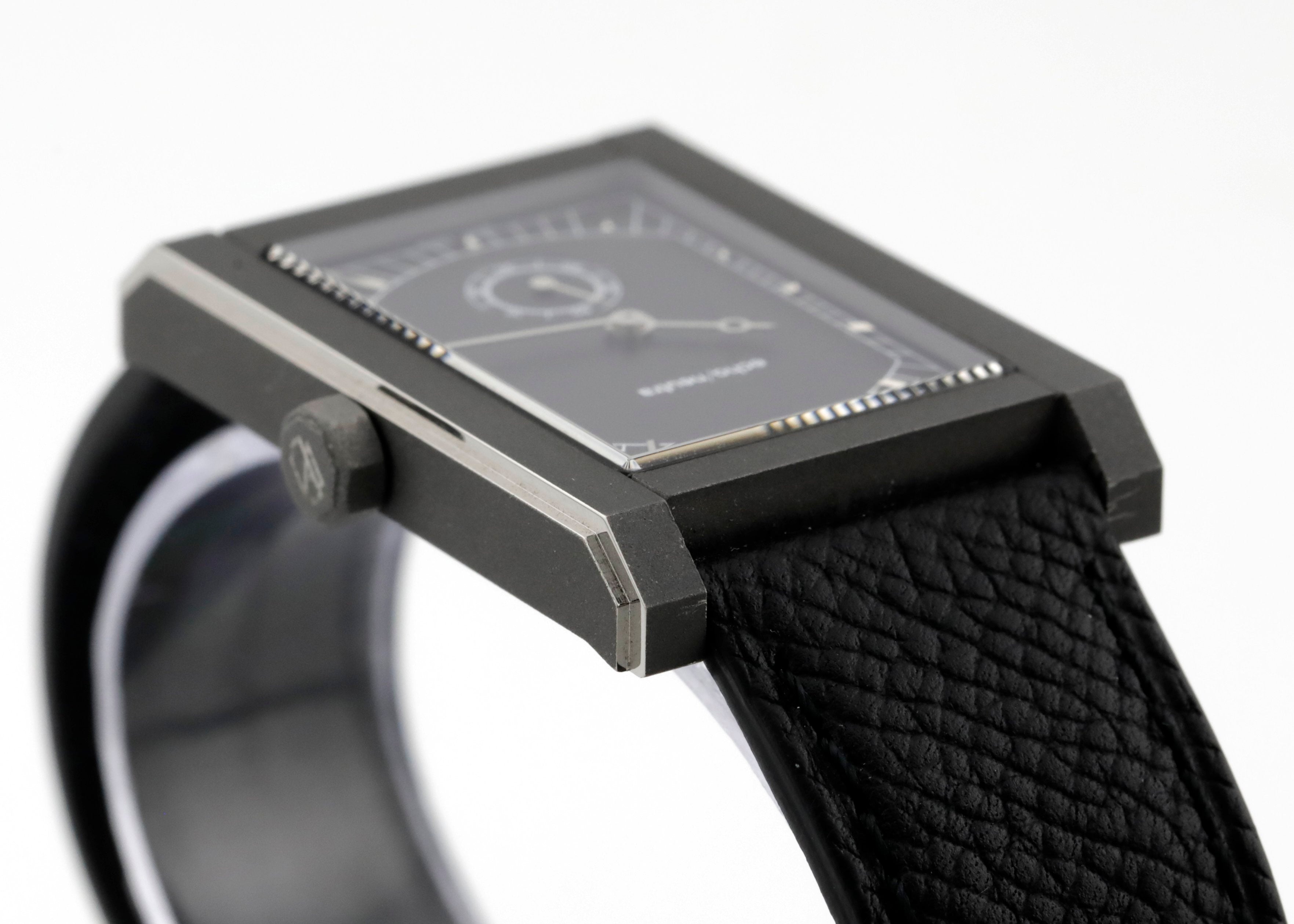 Pre Owned Rivanera Echo/Neutra Ultra Thin Ref# RNANERABK