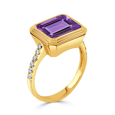 Doves Amethyst and Diamond Ring